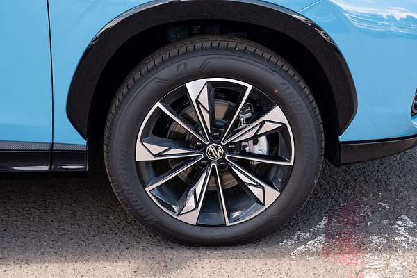 2025 MG HS Excite AS33