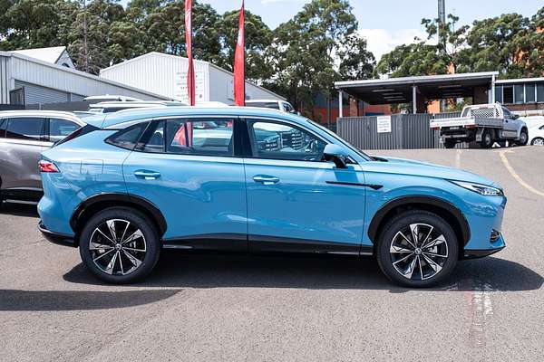 2025 MG HS Excite AS33