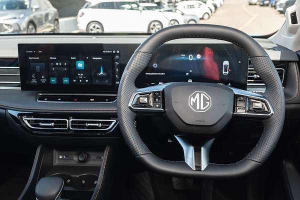 2025 MG HS Excite AS33