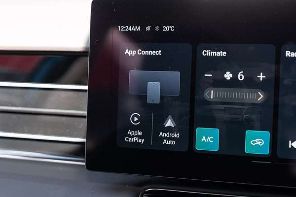 2025 MG HS Excite AS33