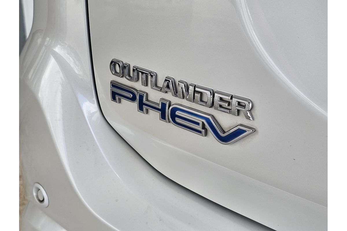 2020 Mitsubishi Outlander PHEV Exceed ZL