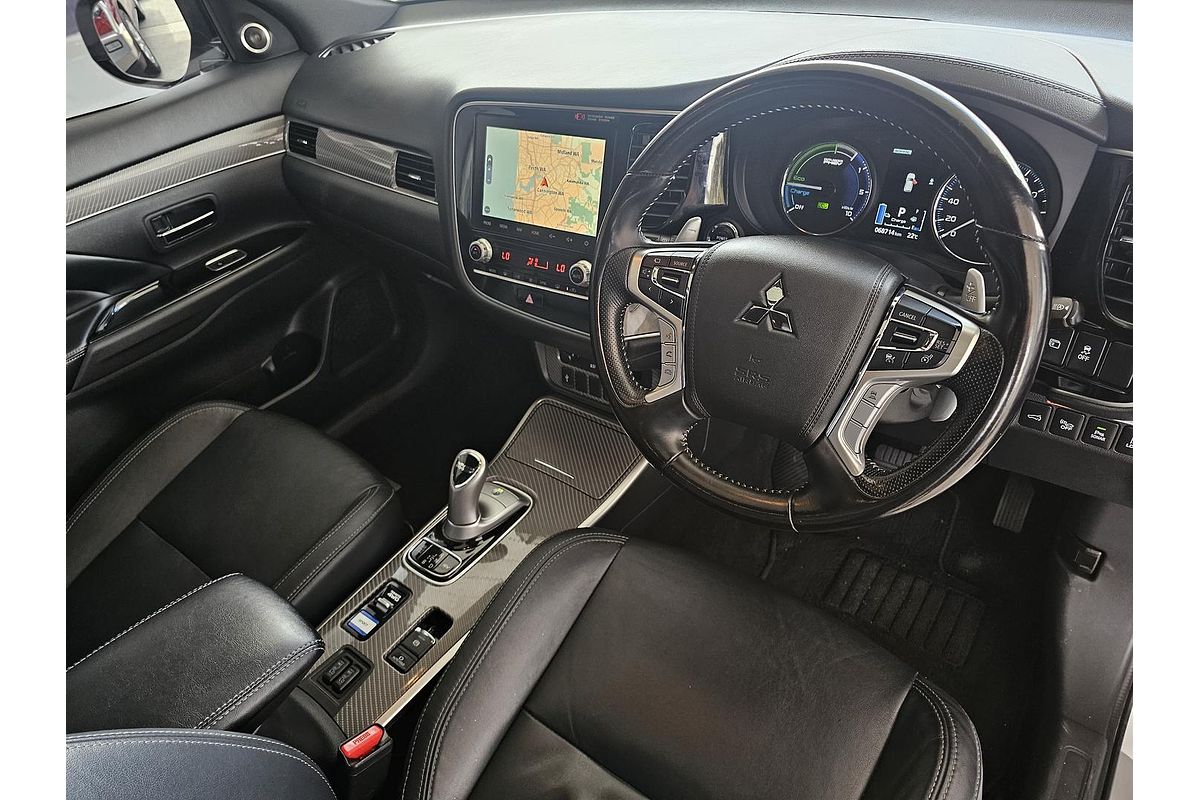 2020 Mitsubishi Outlander PHEV Exceed ZL