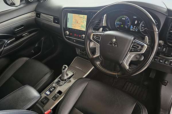 2020 Mitsubishi Outlander PHEV Exceed ZL
