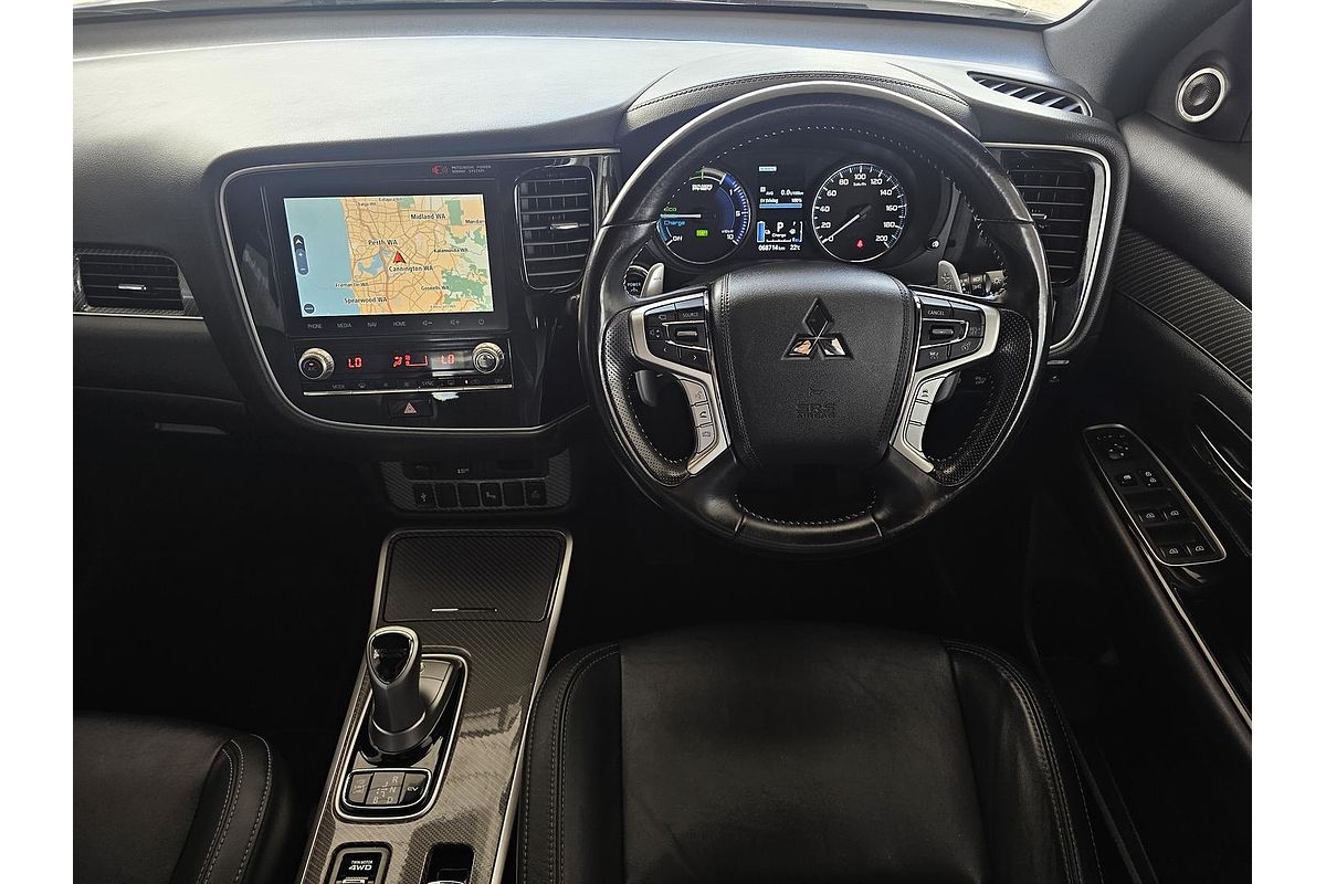 2020 Mitsubishi Outlander PHEV Exceed ZL