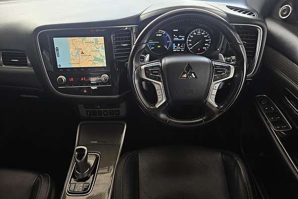 2020 Mitsubishi Outlander PHEV Exceed ZL