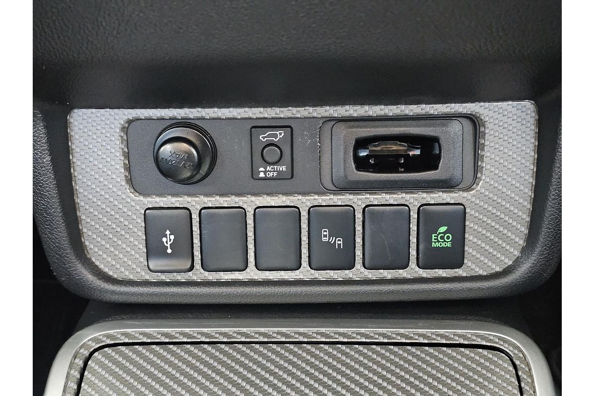 2020 Mitsubishi Outlander PHEV Exceed ZL