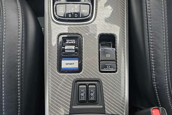 2020 Mitsubishi Outlander PHEV Exceed ZL