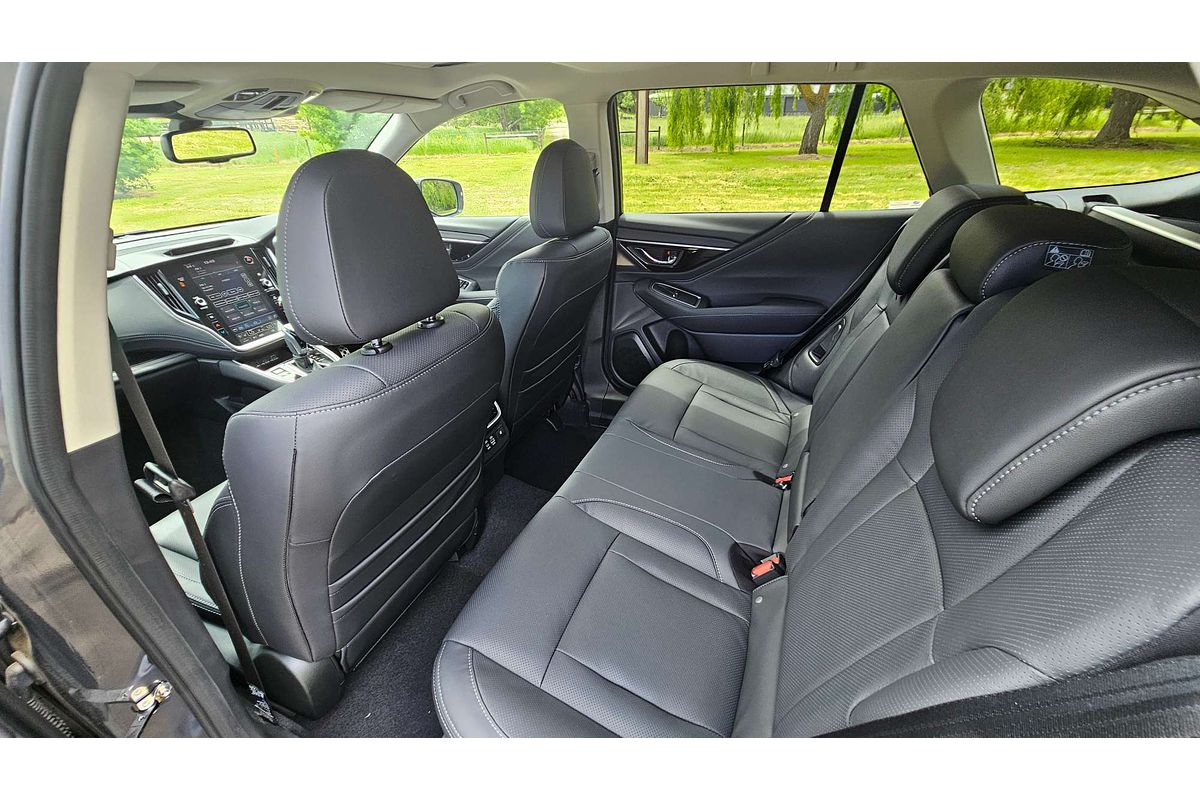 2025 Subaru Outback AWD Touring 6GEN