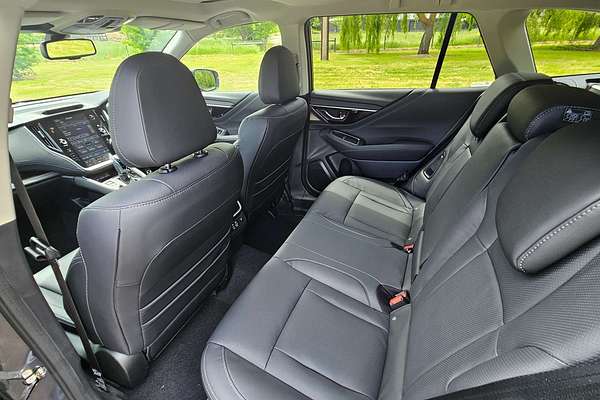 2025 Subaru Outback AWD Touring 6GEN