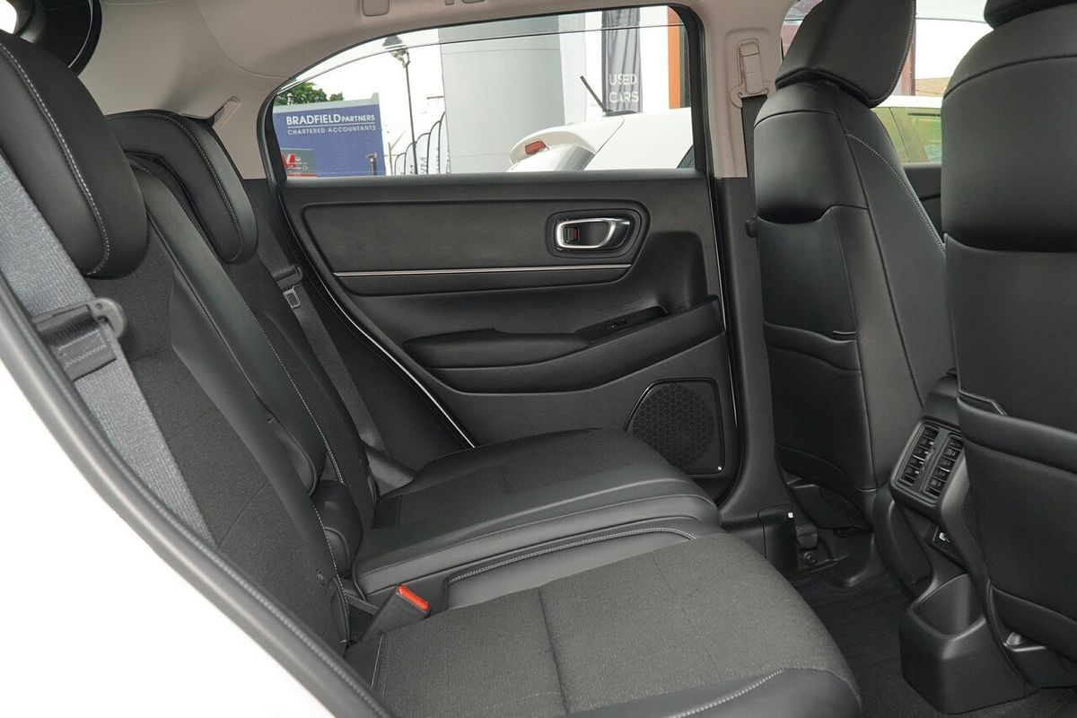 2022 Honda HR-V e:HEV L