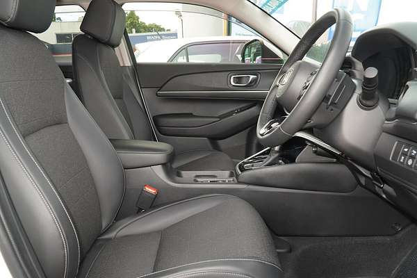 2022 Honda HR-V e:HEV L