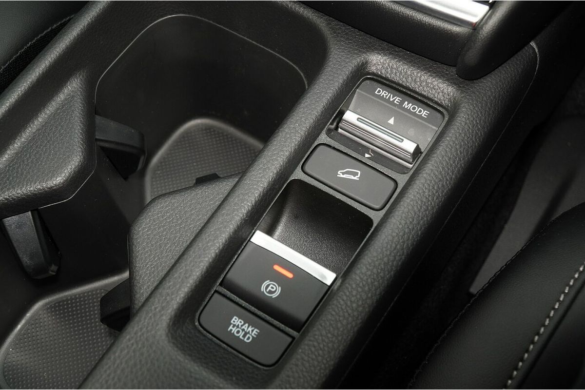 2022 Honda HR-V e:HEV L