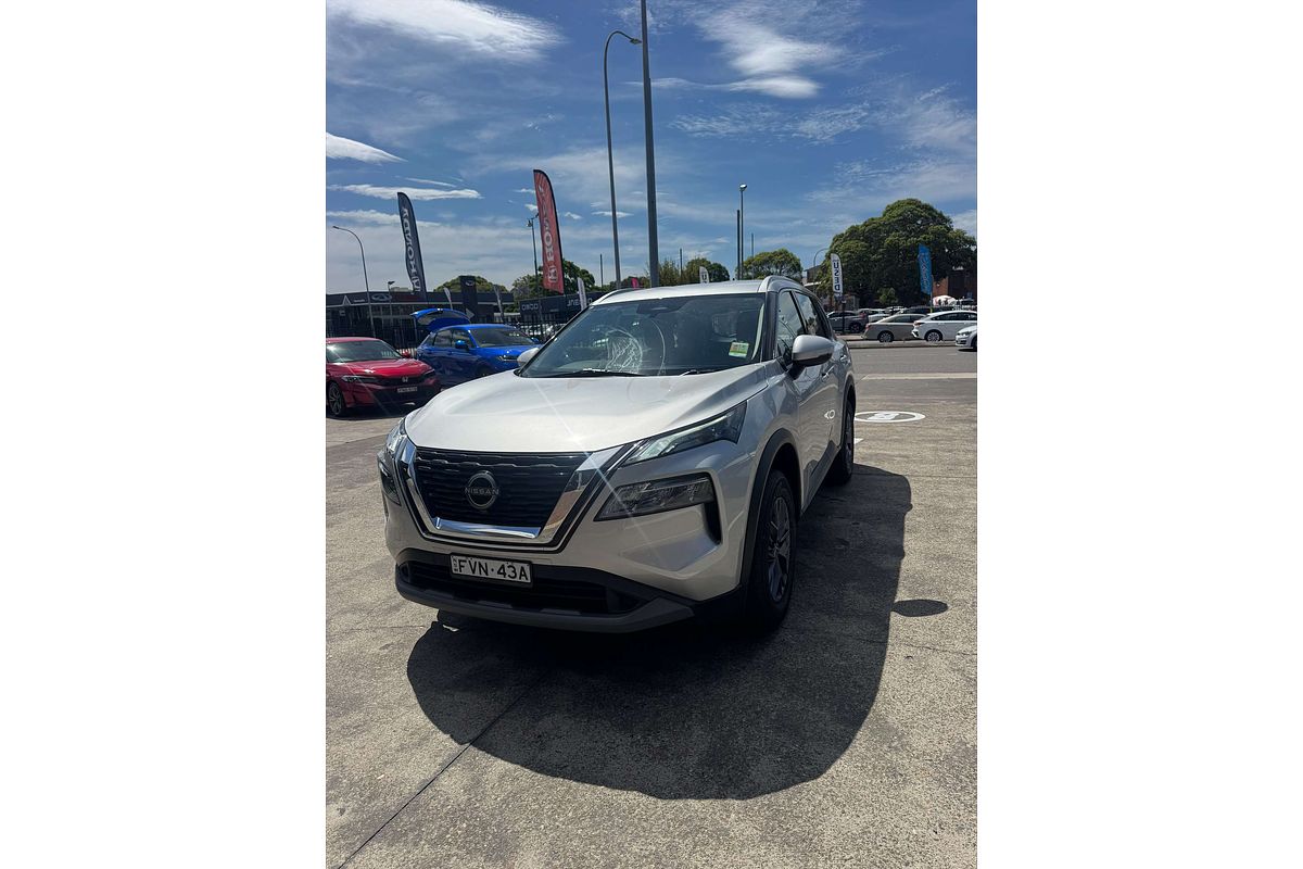 2024 Nissan X-TRAIL ST T33