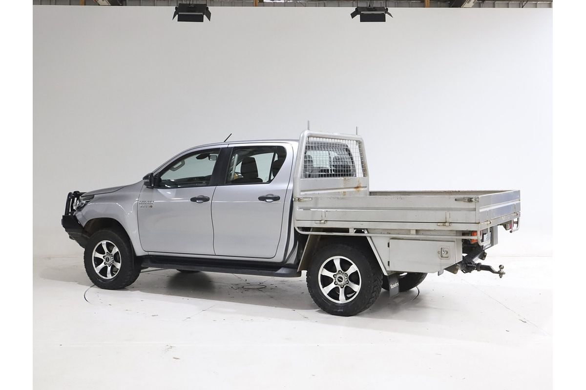 Hilux 4x4 SR 2.8L T Diesel Manual Double Cab C/C 2L70330 001 Hilux 4x4 SR 2.8L T Diesel Manual Double Cab C/C 2L70330 001
