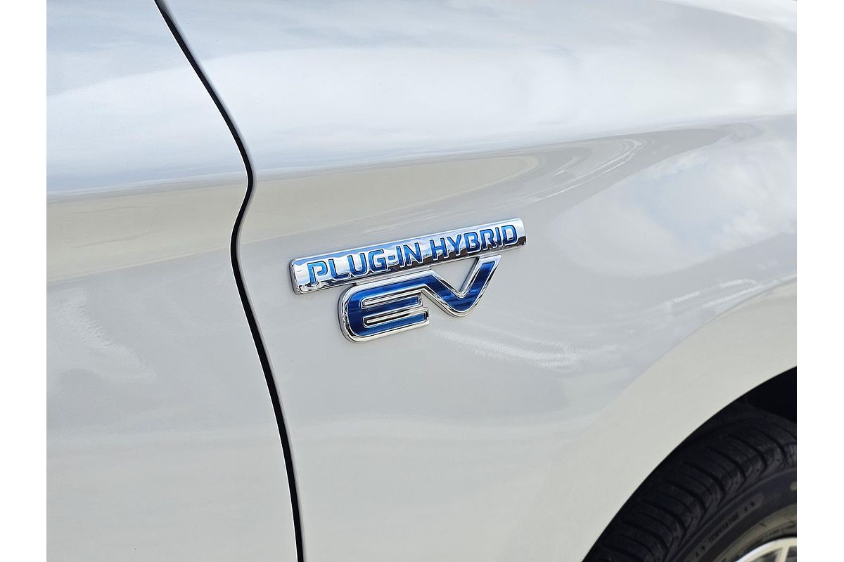 2020 Mitsubishi Outlander PHEV Exceed ZL