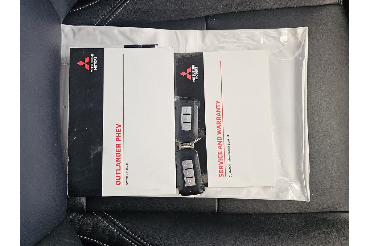 2020 Mitsubishi Outlander PHEV Exceed ZL