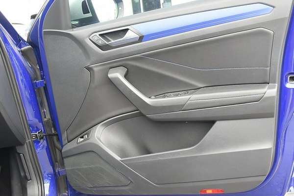 2025 Volkswagen T-Roc R D11