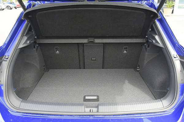 2025 Volkswagen T-Roc R D11