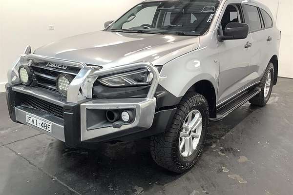 2022 Isuzu MU-X LS-M