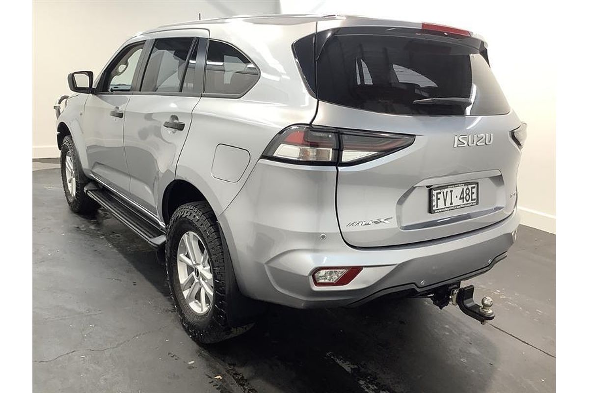 2022 Isuzu MU-X LS-M