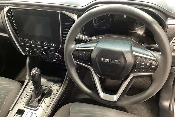 2022 Isuzu MU-X LS-M