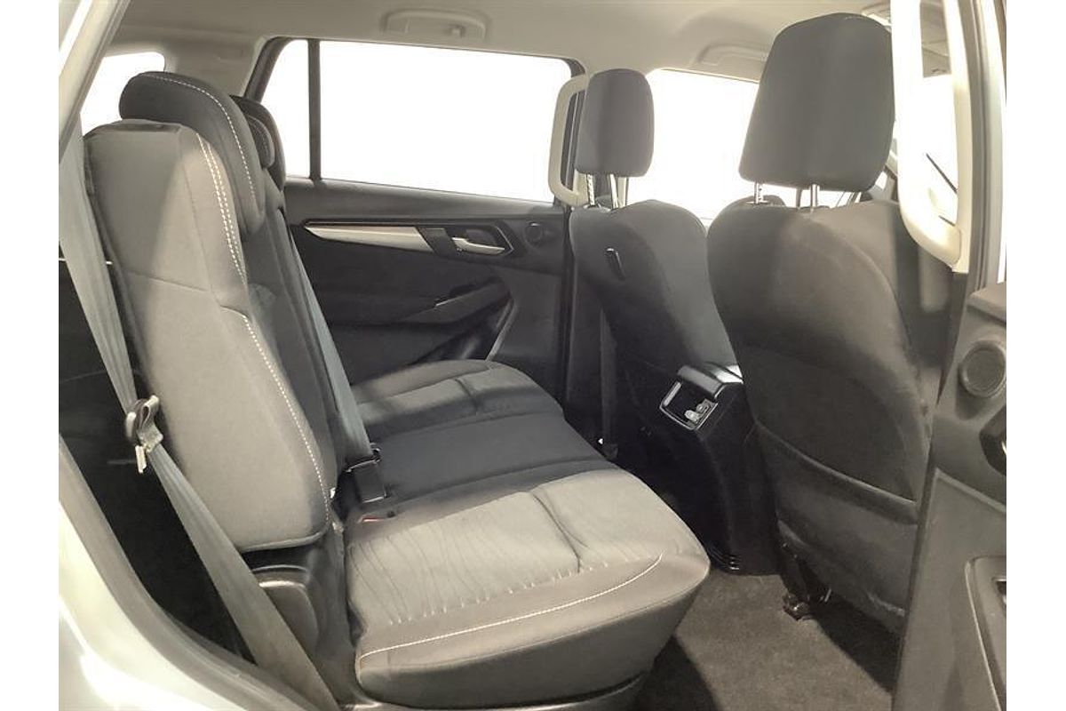 2022 Isuzu MU-X LS-M