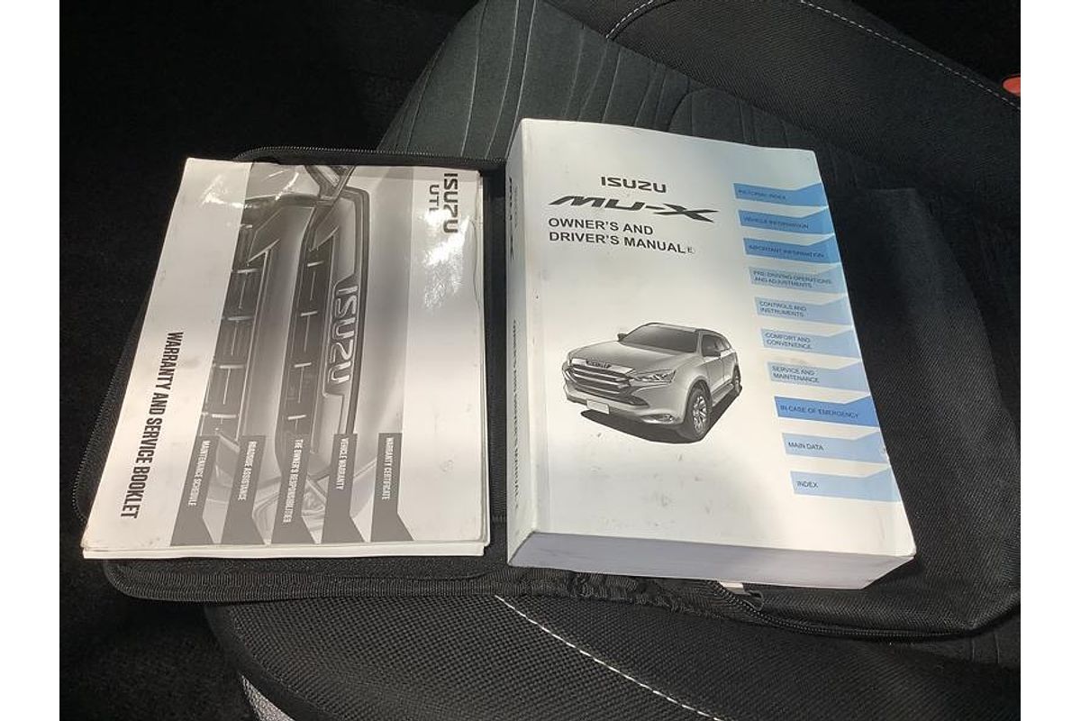 2022 Isuzu MU-X LS-M