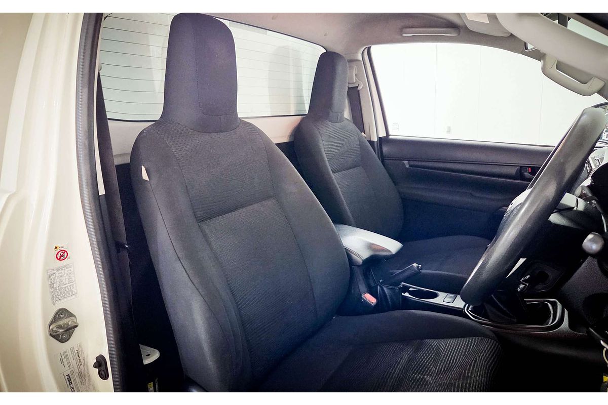 2018 Toyota Hilux SR GUN126R 4X4