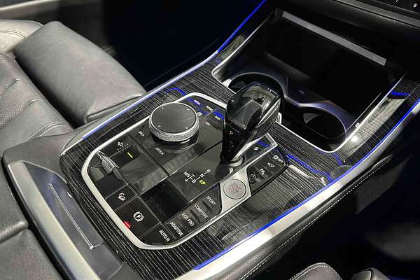 2020 BMW X7 xDrive30d G07