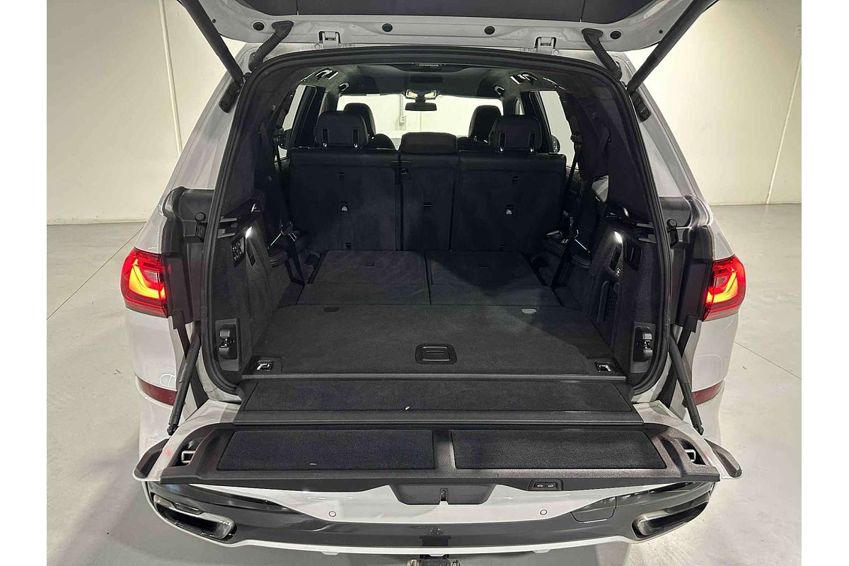 2020 BMW X7 xDrive30d G07