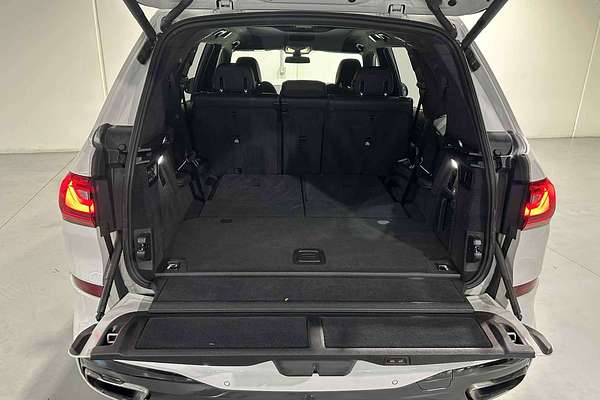 2020 BMW X7 xDrive30d G07