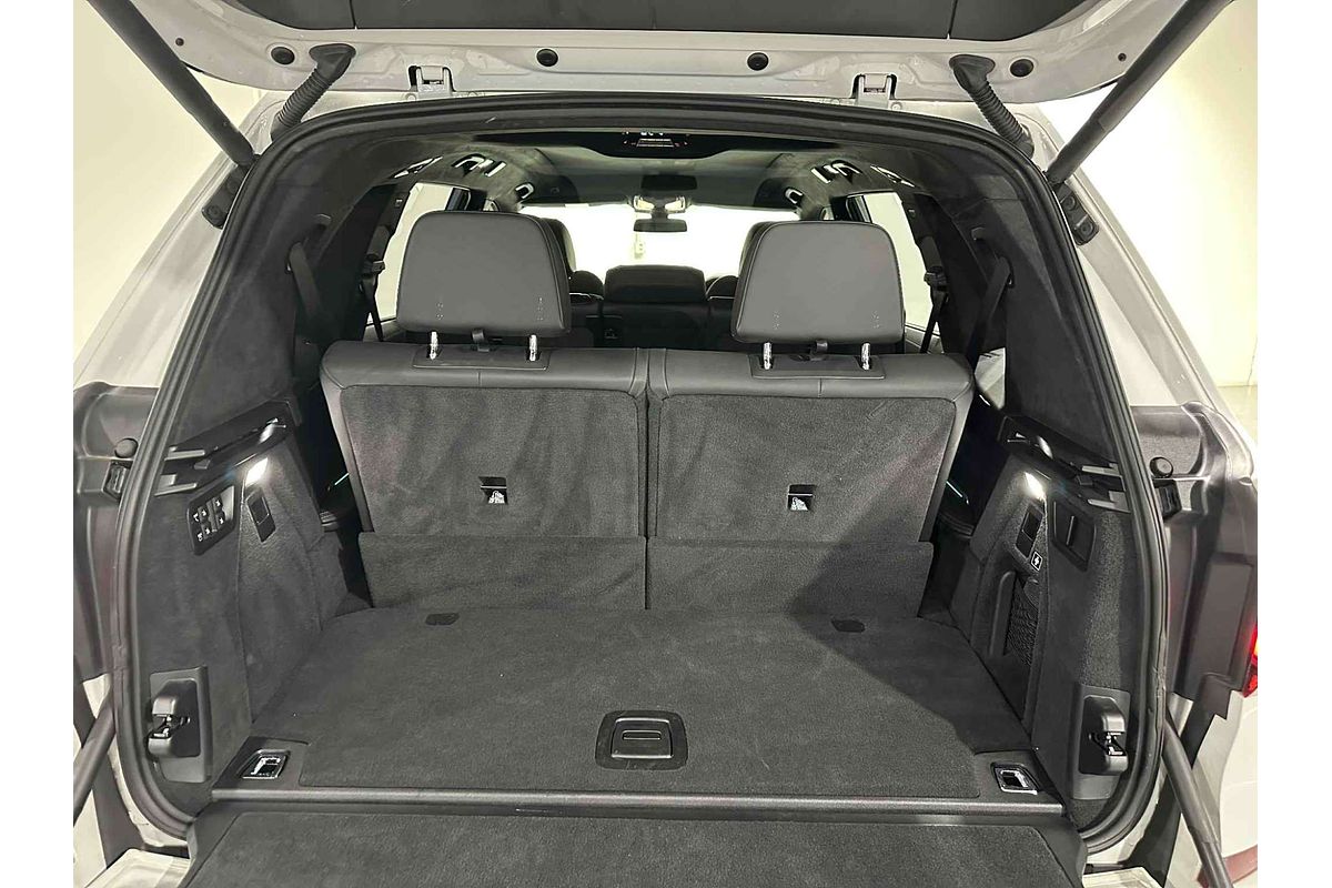 2020 BMW X7 xDrive30d G07