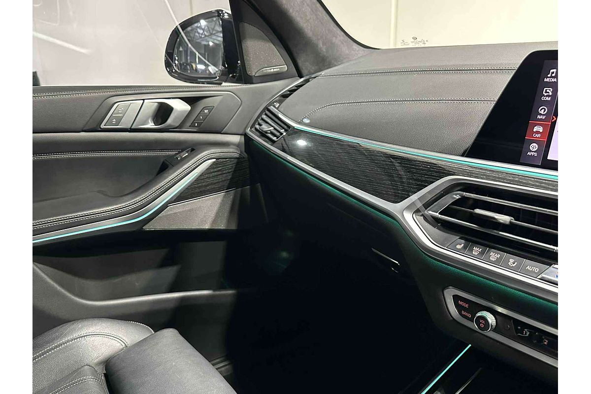 2020 BMW X7 xDrive30d G07