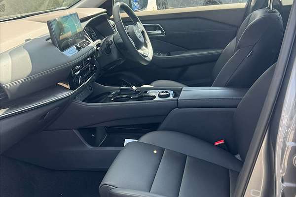 2025 Nissan X-TRAIL ST-L e-POWER T33