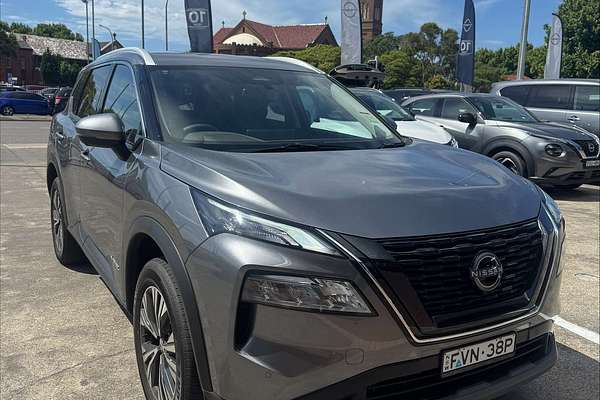 2025 Nissan X-TRAIL ST-L e-POWER T33