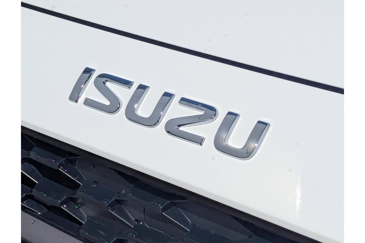 2025 Isuzu MU-X LS-M