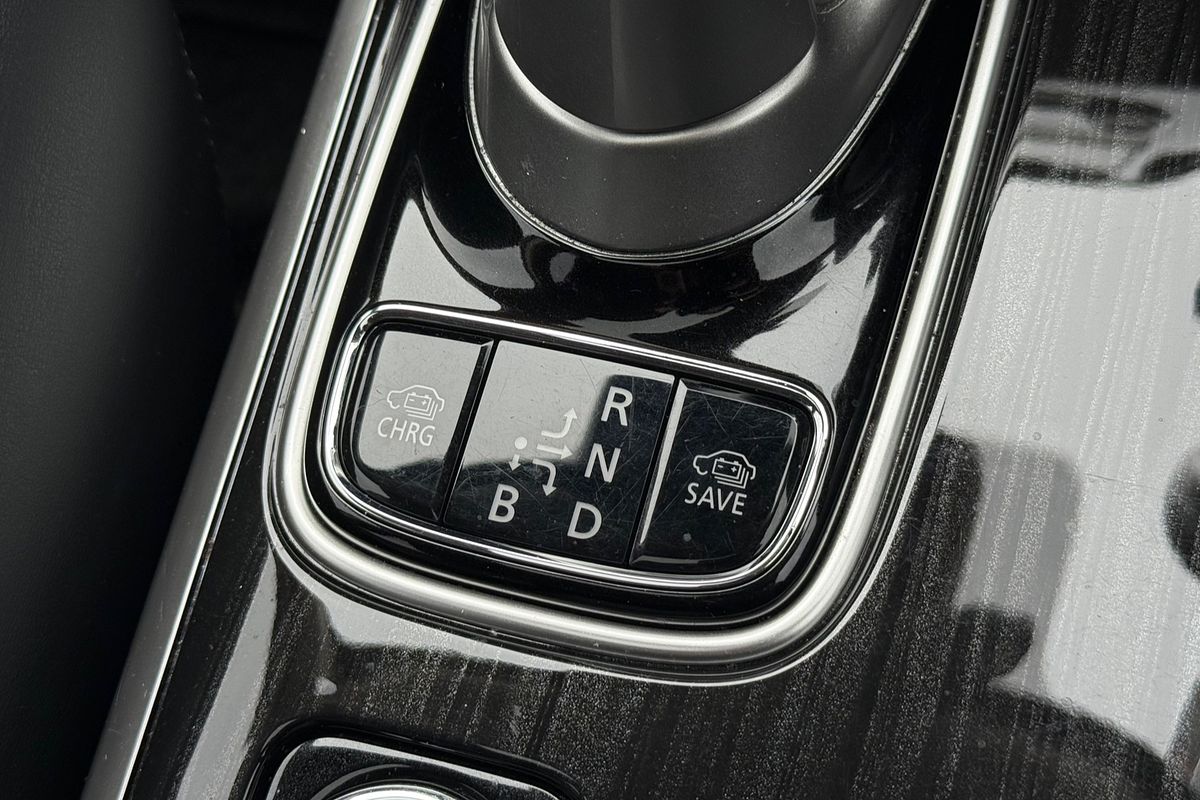 2017 Mitsubishi Outlander PHEV Exceed ZK