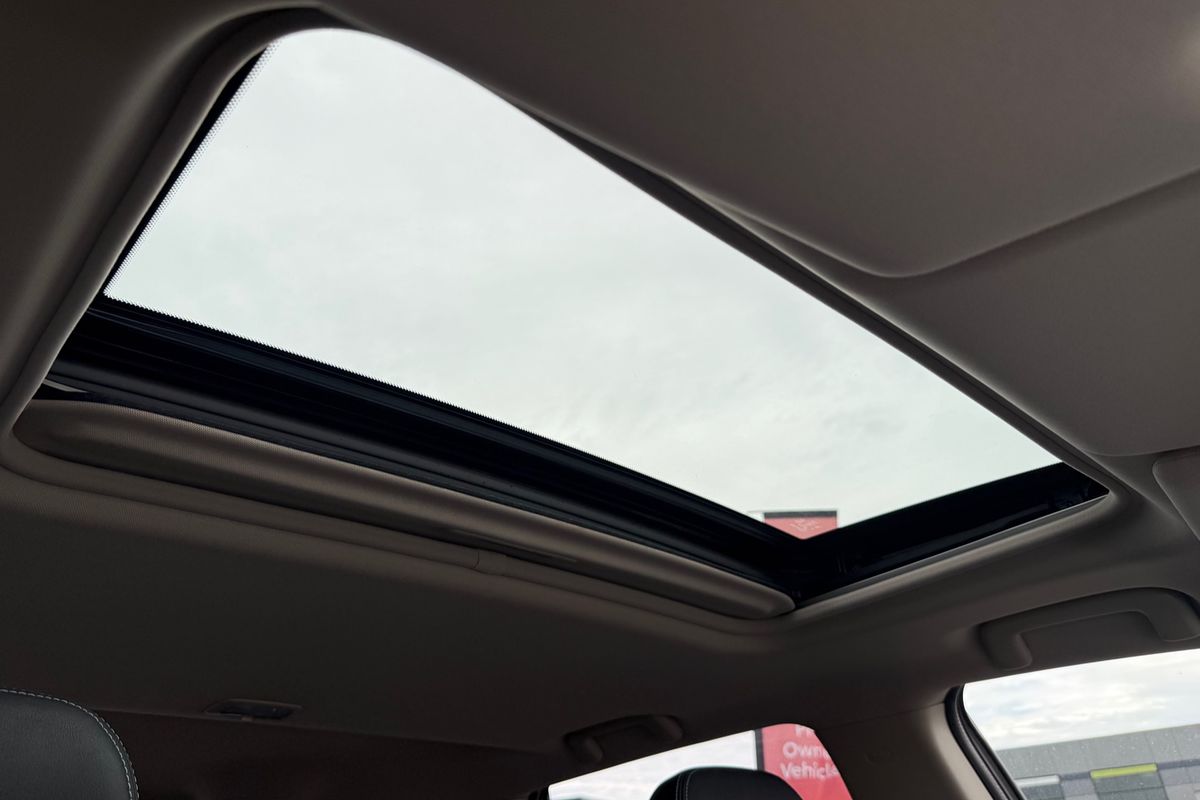 2017 Mitsubishi Outlander PHEV Exceed ZK