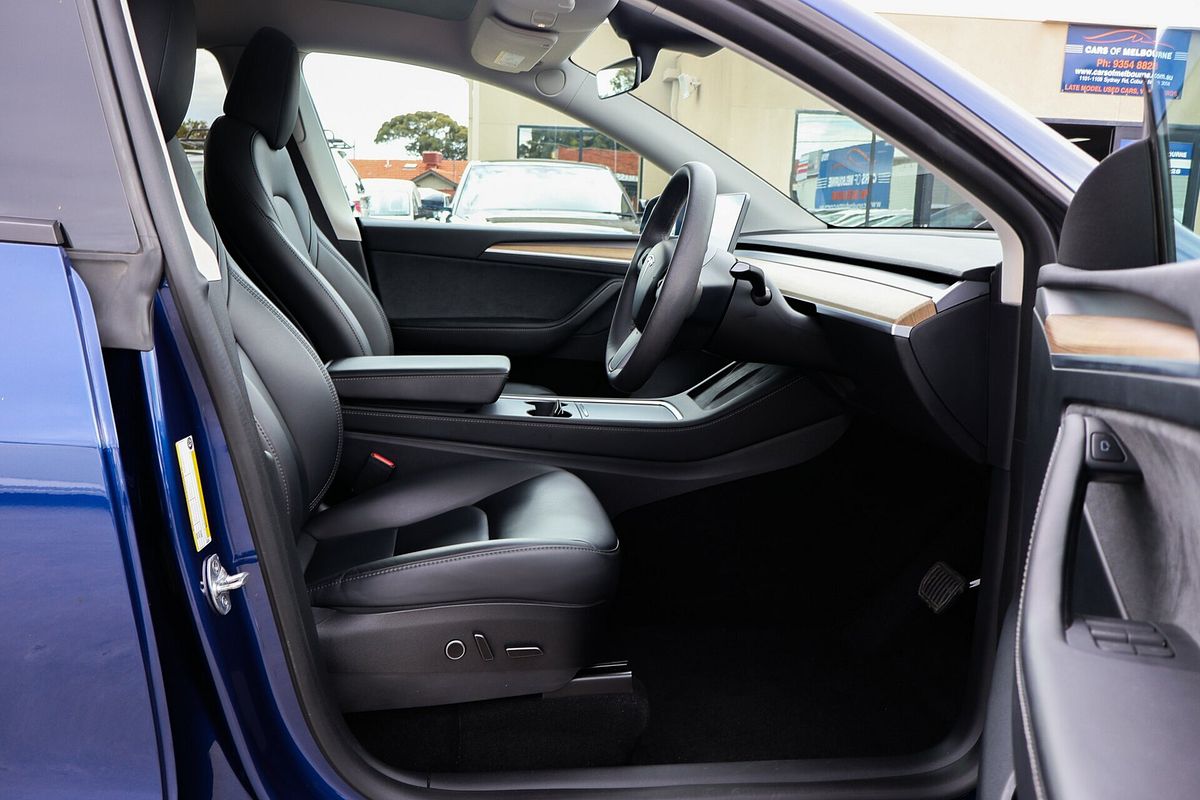 2023 Tesla Model 3 Rear-Wheel Drive