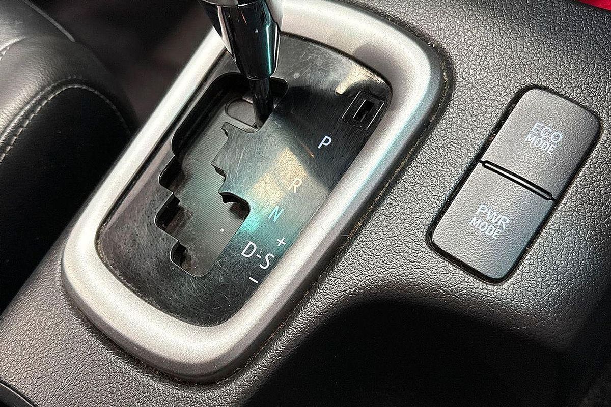 2019 Toyota Hilux SR5 GUN126R 4X4