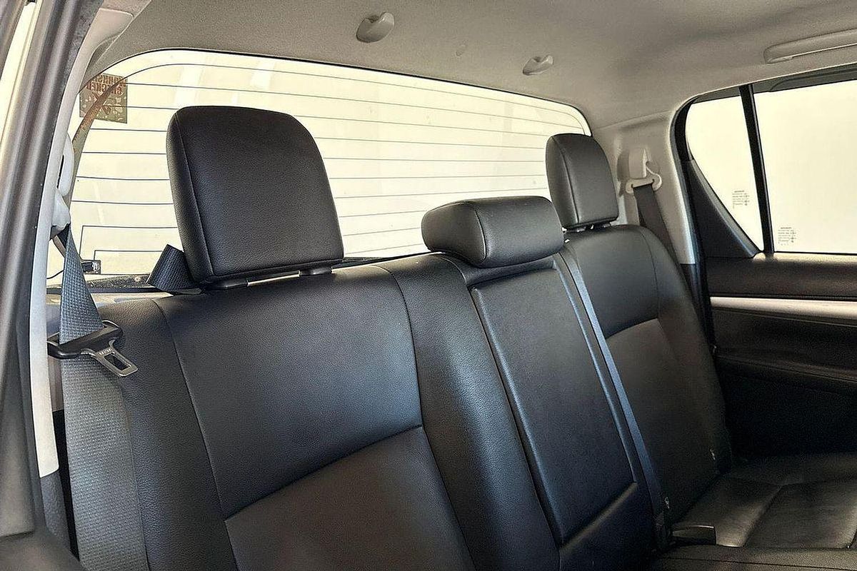 2019 Toyota Hilux SR5 GUN126R 4X4