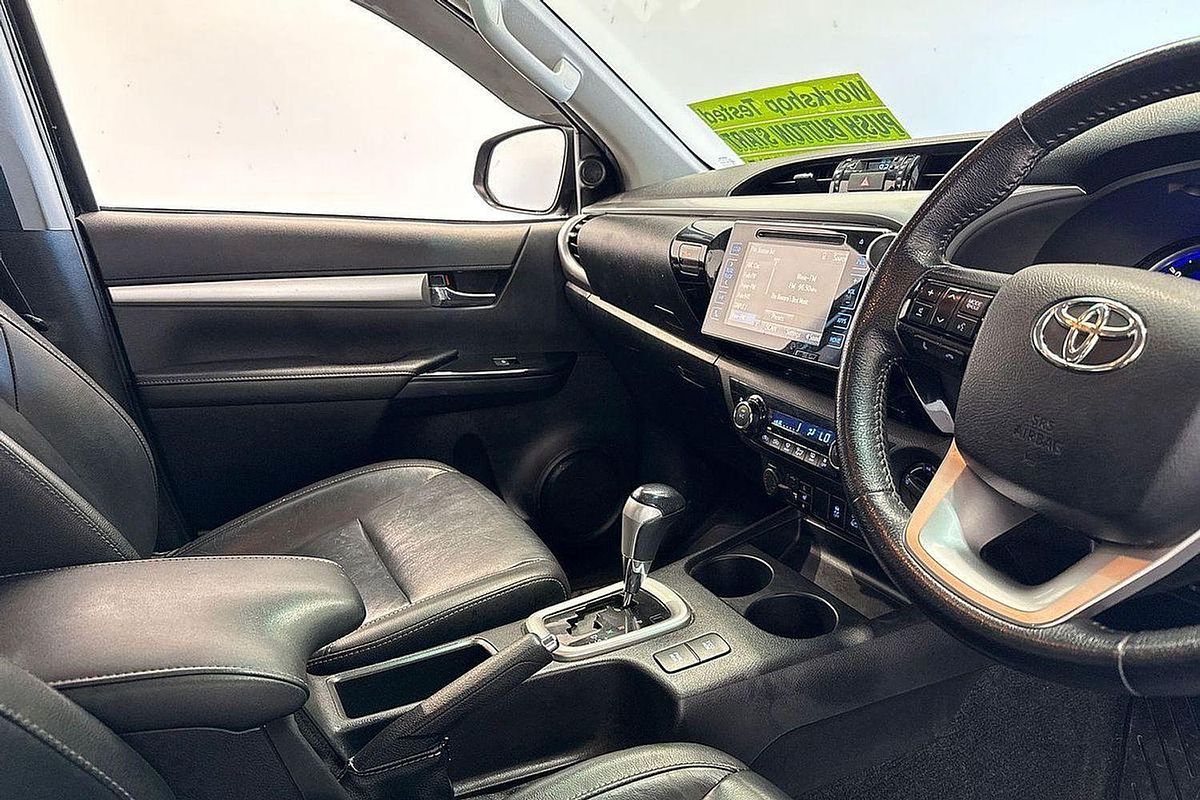 2019 Toyota Hilux SR5 GUN126R 4X4