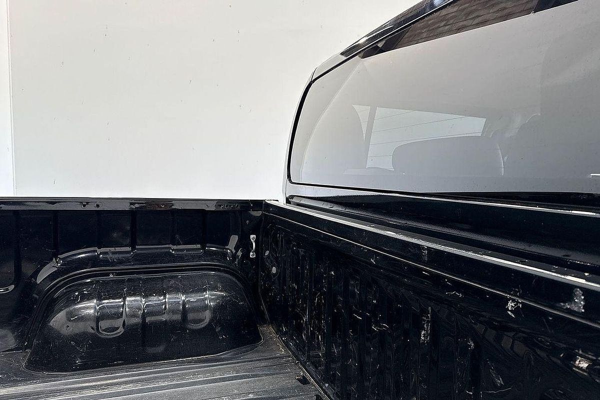 2019 Toyota Hilux SR5 GUN126R 4X4