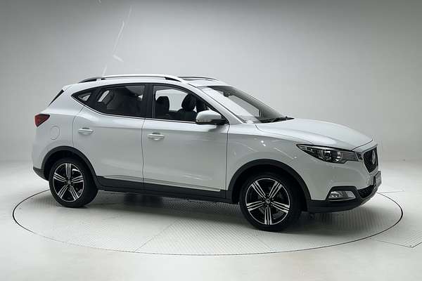 2018 MG ZS Essence AZS1