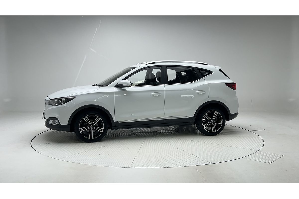 2018 MG ZS Essence AZS1