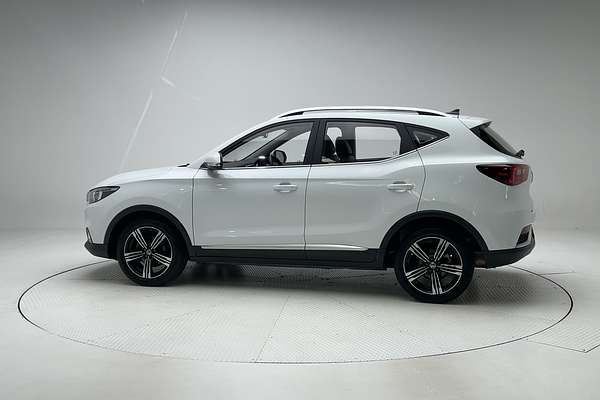 2018 MG ZS Essence AZS1