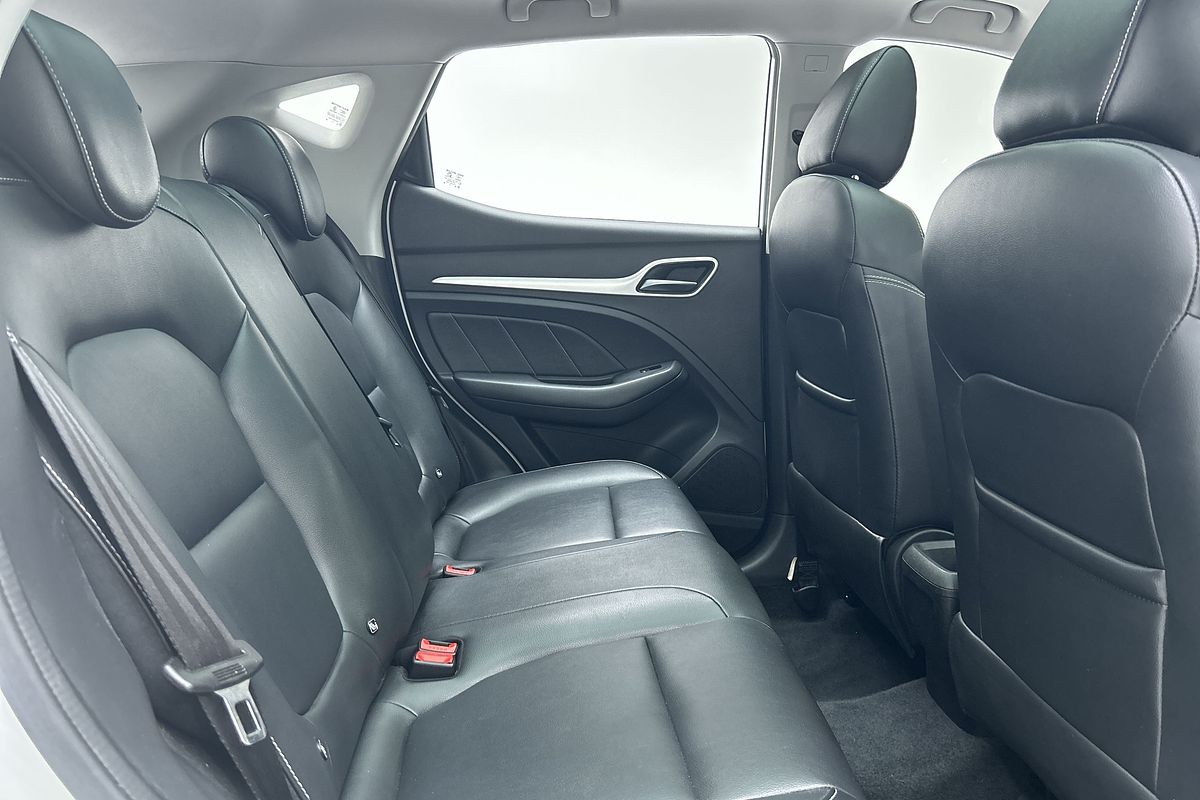 2018 MG ZS Essence AZS1