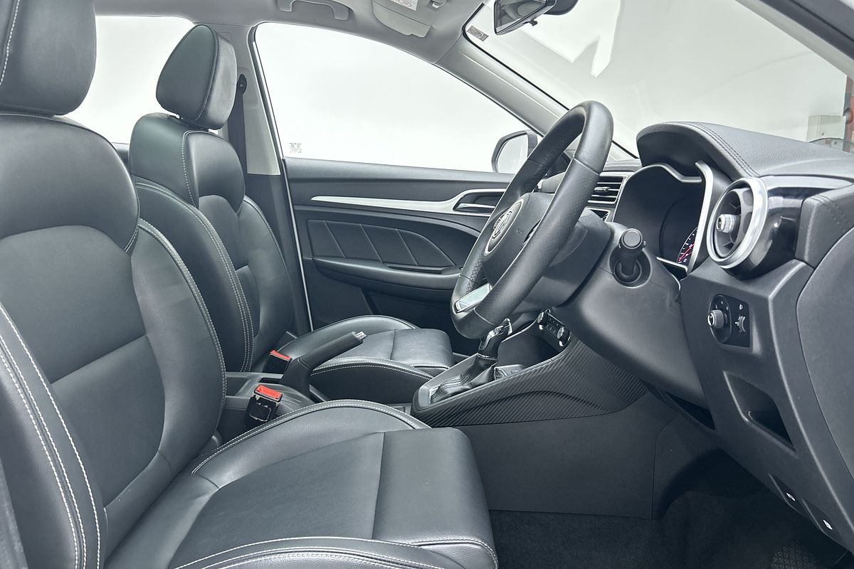 2018 MG ZS Essence AZS1