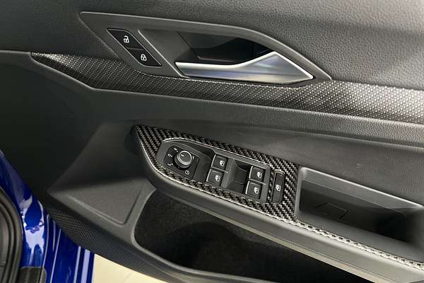 2024 Volkswagen Golf R 8 thumb-9