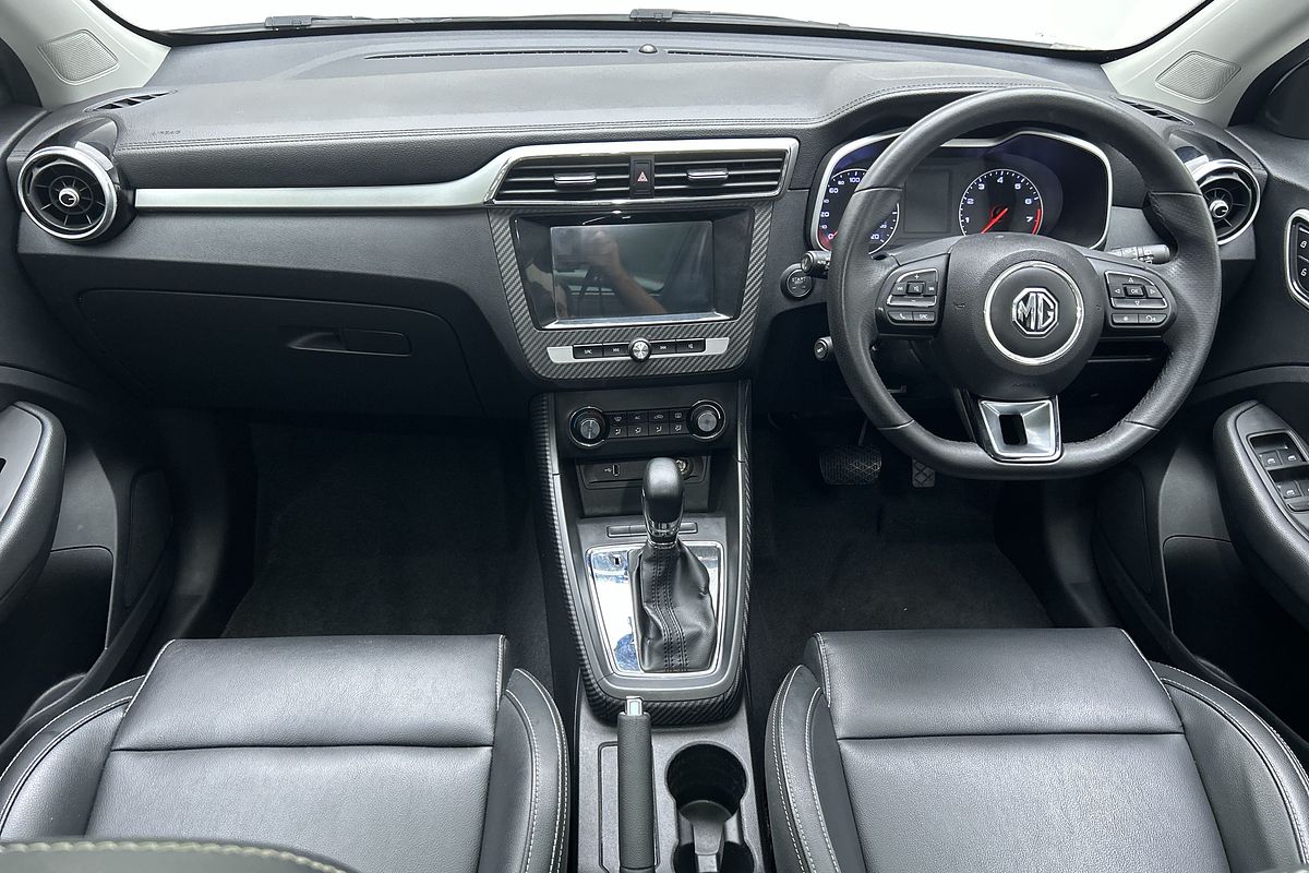 2018 MG ZS Essence AZS1